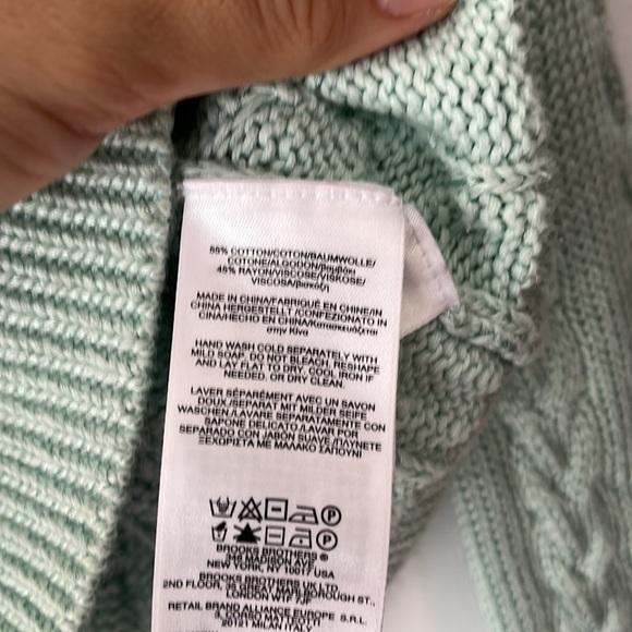 Brooks Brothers Cable Knit sweater - Picture 4 of 4